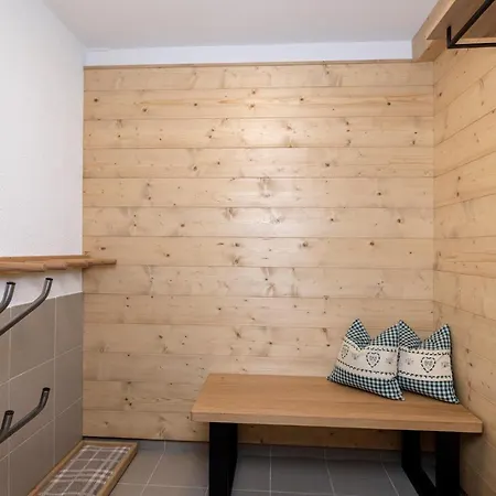 Summerer Peter Apartman *